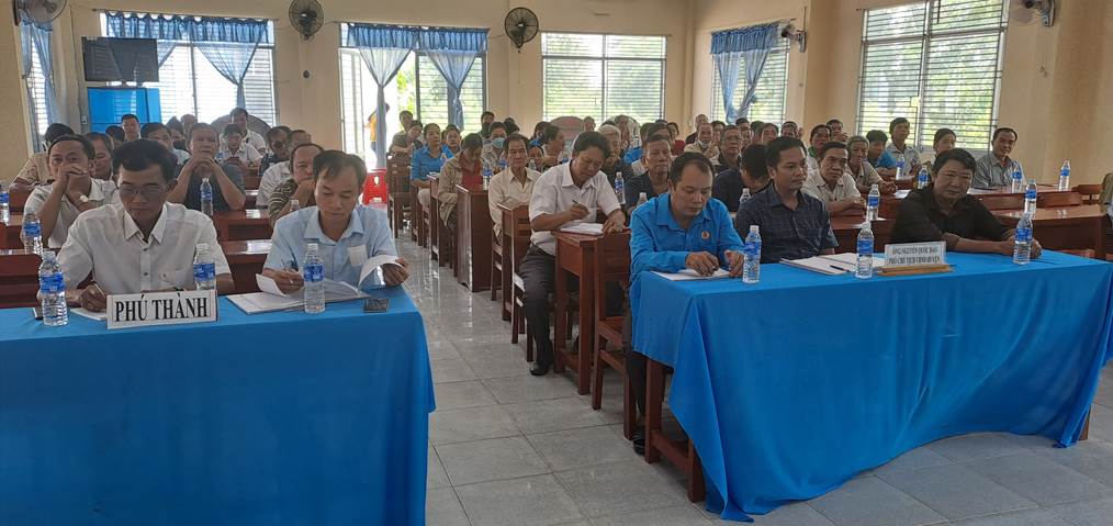 Đoàn đại biểu HĐND tỉnh và huyện tiếp xúc cử tri sau kỳ họp giữa năm 2023 tại xã Phú Xuân